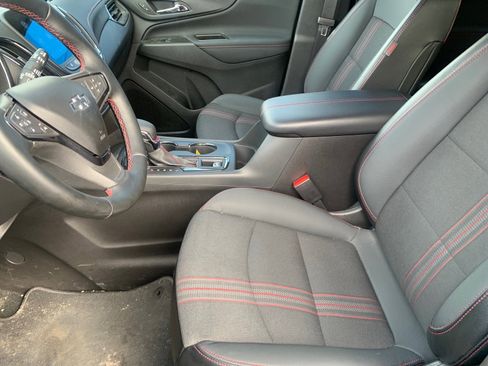 Used 2023 Chevrolet Equinox RS image 7