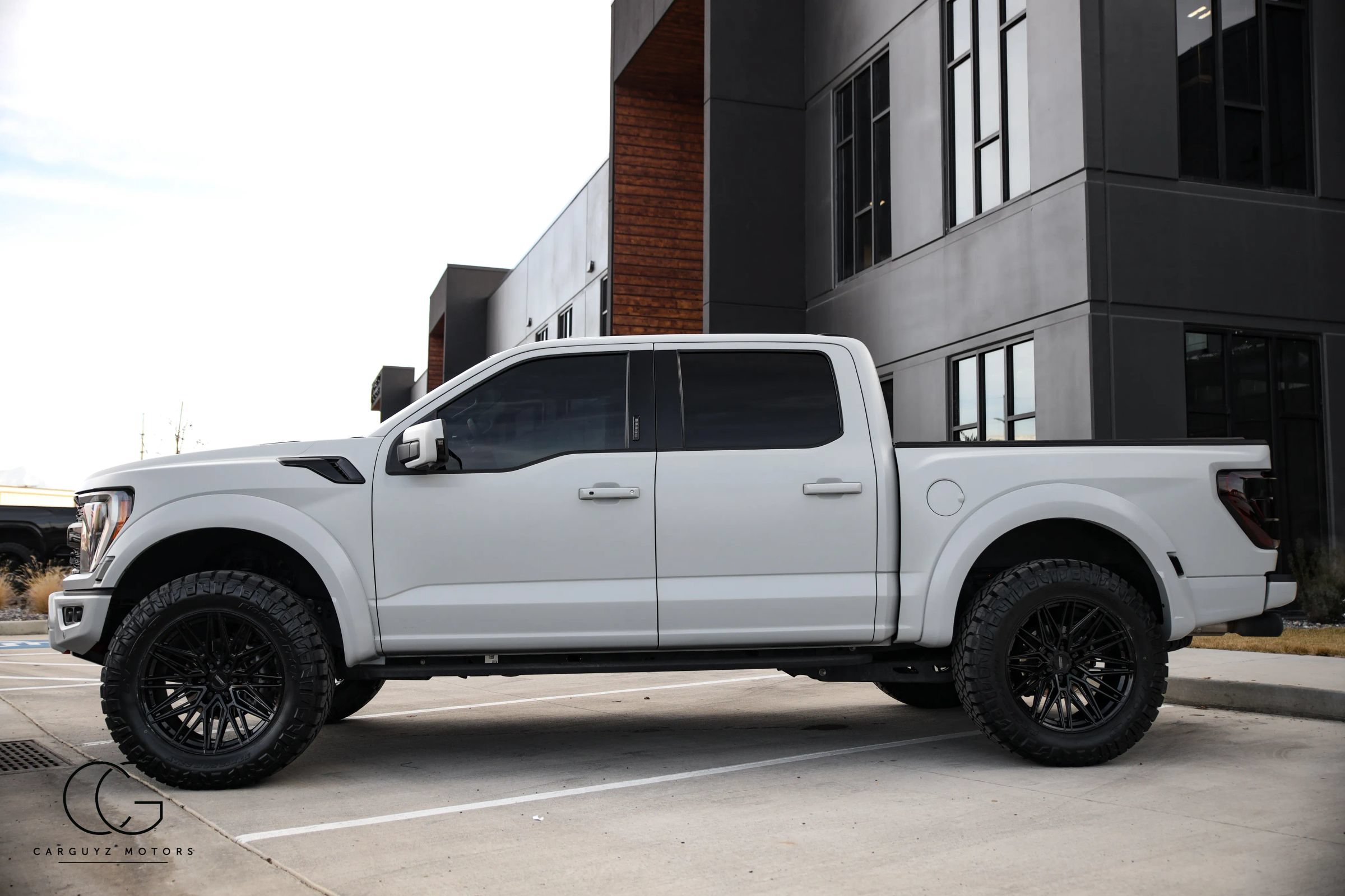 Used 2023 Ford F150 Raptor w/ Equipment Group 802A Raptor R AWD/4WD image 12