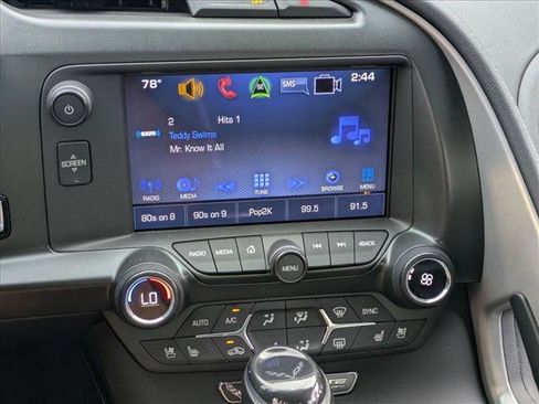 Used 2019 Chevrolet Corvette Stingray Coupe RWD image 11
