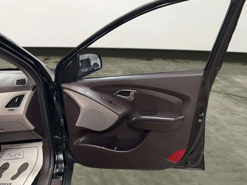 Used 2015 Hyundai Tucson GLS w/ Option Group 02 FWD image 20
