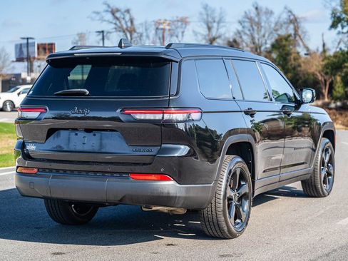 Used 2023 Jeep Grand Cherokee L Laredo image 7