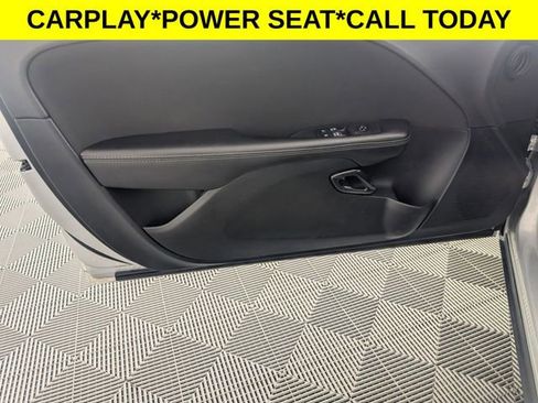 Used 2019 Dodge Challenger R/T w/ Blacktop Package image 10