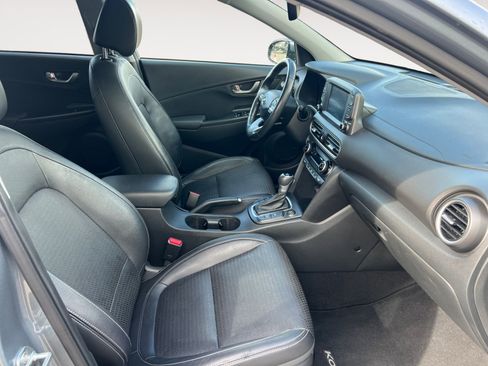 Used 2021 Hyundai Kona Limited AWD/4WD image 15