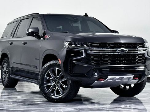 Used 2021 Chevrolet Tahoe Z71 w/ Z71 Signature Package AWD/4WD image 2