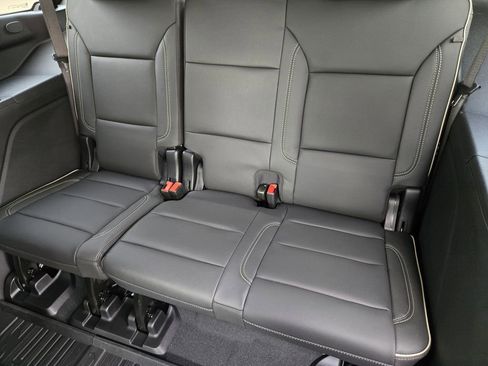 New 2026 GMC Yukon Elevation w/ LPO, Floor Liner Package image 21