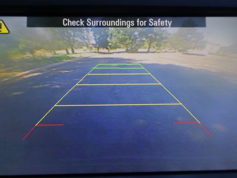 Used 2016 Chevrolet Traverse LS AWD/4WD image 36