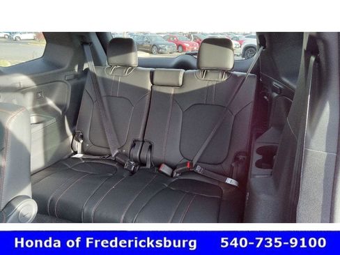 Used 2025 Honda Pilot TrailSport image 45