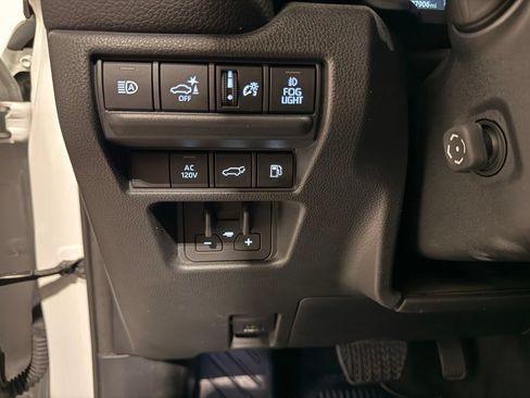 Used 2025 Toyota Land Cruiser w/ Premium Package AWD/4WD image 19