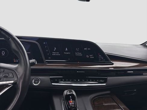 Used 2022 Cadillac Escalade ESV Sport Platinum w/ LPO, ONYX Package image 15