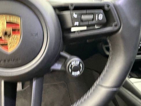 Used 2024 Porsche Cayenne Coupe image 15