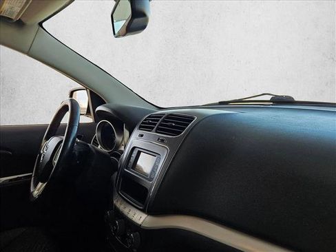 Used 2013 Dodge Journey American Value Package w/ Flexible Seating Group image 22