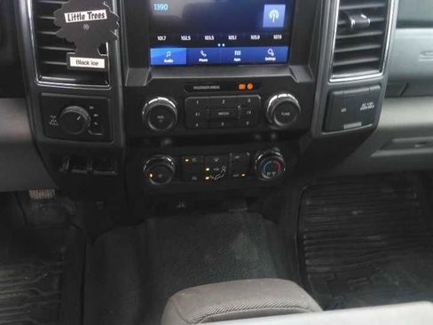 Used 2022 Ford F350 XLT w/ FX4 Off-Road Package image 7