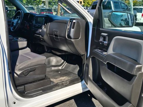 Used 2018 GMC Sierra 1500 2WD Regular Cab image 10