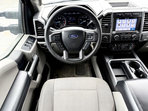 Used 2019 Ford F250 XLT w/ XLT Value Package AWD/4WD image 2