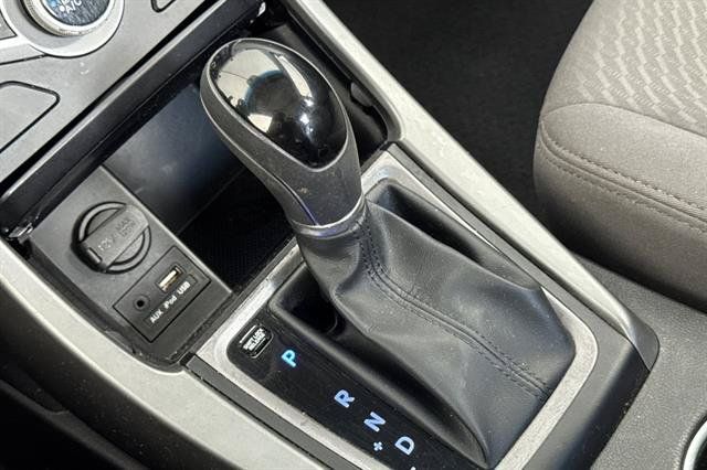 Used 2016 Hyundai Elantra SE w/ Option Group 02 FWD image 21