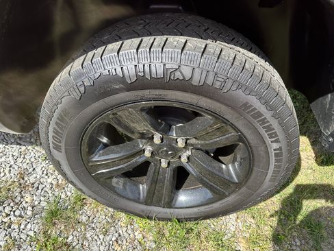 Used 2024 RAM 1500 Classic Warlock RWD image 7