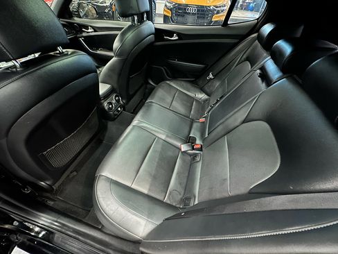 Used 2021 Kia Stinger GT-Line image 15