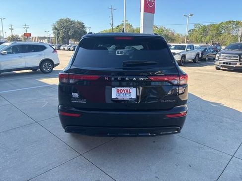 New 2026 Nissan Rogue Platinum AWD/4WD image 6