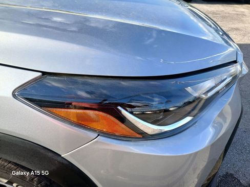 Used 2024 Toyota Corolla Cross AWD Hybrid image 22