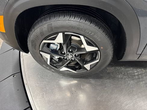 Certified 2025 Kia Seltos S image 2