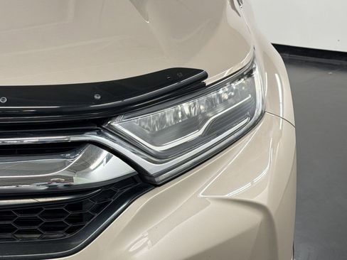 Used 2019 Honda CR-V Touring image 11