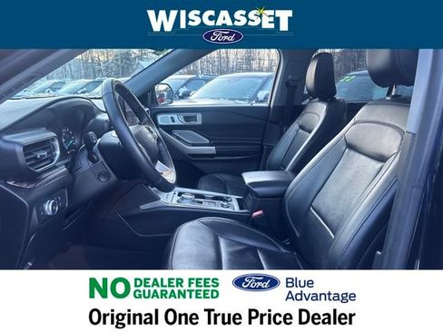 Certified 2022 Ford Explorer Limited w/ Limited Technology Package image 26