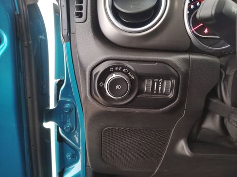 Used 2019 Jeep Wrangler Unlimited Rubicon image 15