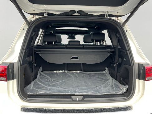 Used 2022 Mercedes-Benz GLB 250 4MATIC image 10