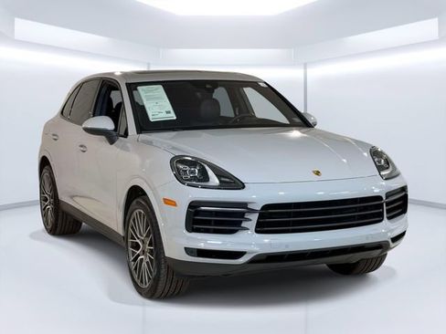 Certified 2023 Porsche Cayenne AWD/4WD image 8