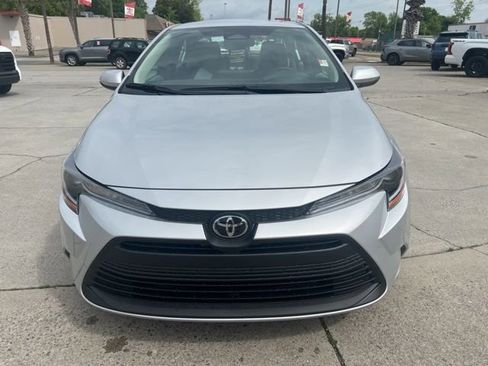 New 2026 Toyota Corolla LE FWD image 3