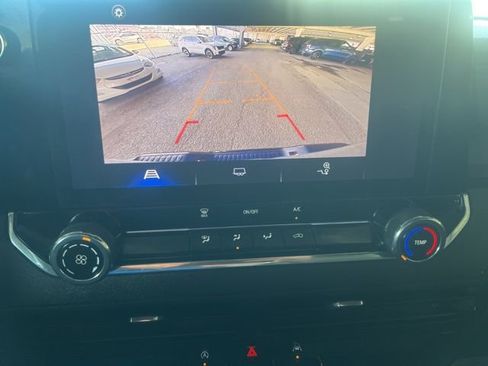 Used 2024 Chevrolet Colorado W/T image 12