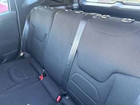 Used 2020 Jeep Renegade Latitude image 5