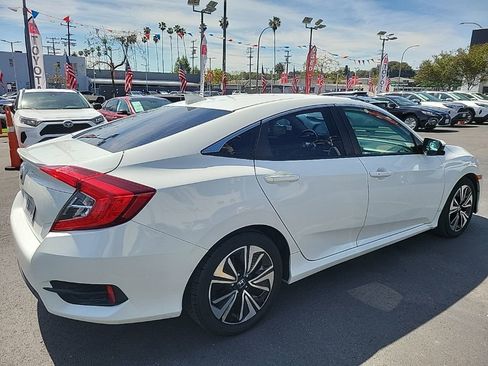 Used 2016 Honda Civic EX-L image 7