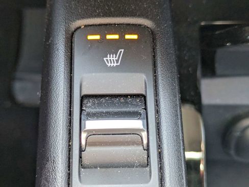Used 2025 Kia Telluride S FWD image 25