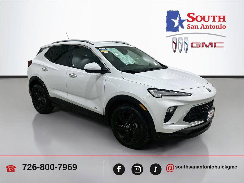 Used 2026 Buick Encore GX Sport Touring w/ Advanced Technology Package FWD image 1