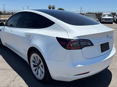 Used 2023 Tesla Model 3 Standard Range RWD image 4