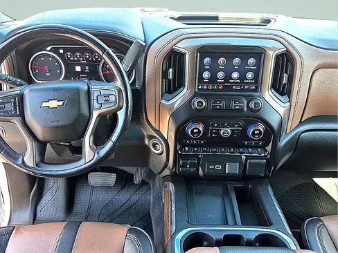 Used 2023 Chevrolet Silverado 3500 High Country w/ Z71 Off-Road Package AWD/4WD image 10