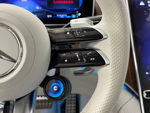 Used 2023 Mercedes-Benz EQE AMG 4MATIC Sedan image 25