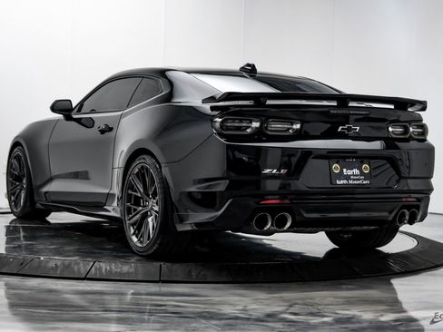 Used 2021 Chevrolet Camaro ZL1 image 10
