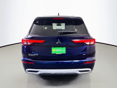 Used 2022 Mitsubishi Outlander SEL Black Edition image 8