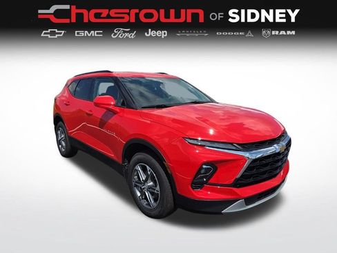Used 2024 Chevrolet Blazer LT w/ Convenience Package FWD image 3
