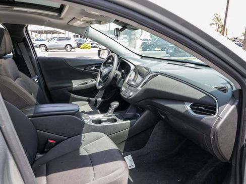 Used 2024 Chevrolet Malibu LT FWD image 22