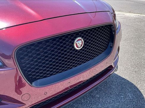 Used 2017 Jaguar F-PACE Prestige AWD/4WD image 31