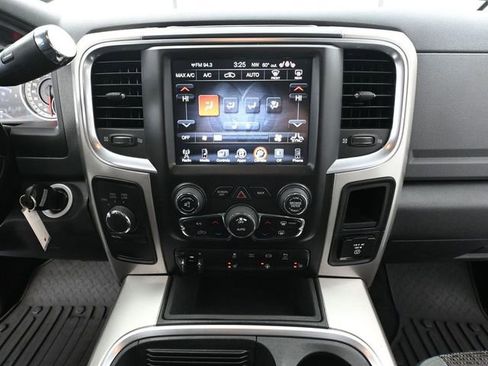 Used 2016 RAM 3500 Big Horn image 33