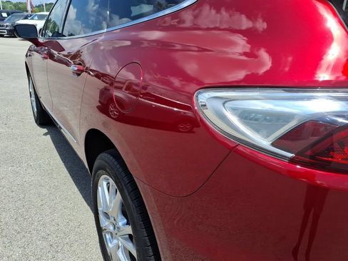 Used 2023 Buick Enclave Essence w/ Experience Buick Package FWD image 15