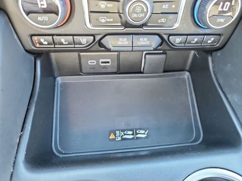 Used 2023 Chevrolet Tahoe Premier image 30