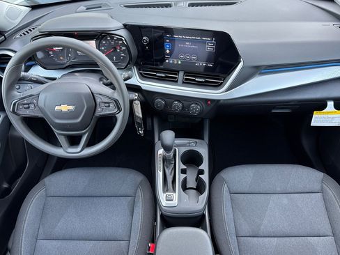 New 2026 Chevrolet Trax LS w/ LS Convenience Package image 12