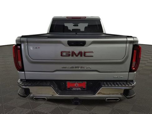 Used 2022 GMC Sierra 1500 SLT w/ X31 Off-Road Package image 7