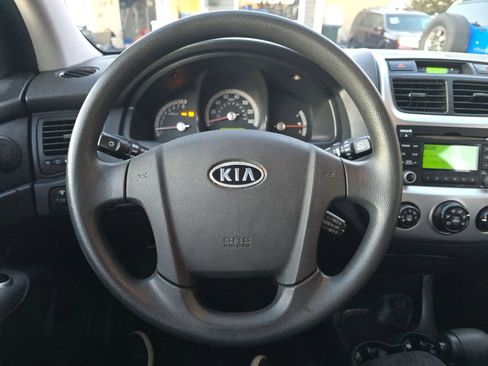 Used 2009 Kia Sportage LX image 17