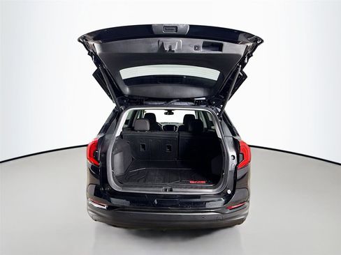 Used 2021 GMC Terrain SLE w/ Driver Convenience Package image 28